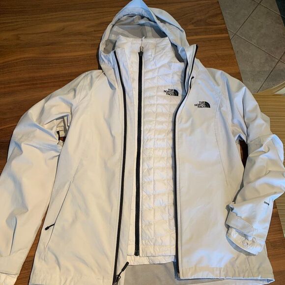 North Face fall, winter, spring jacket duo, white, Sz M, inner puffer,windbreak - Picture 7 of 16